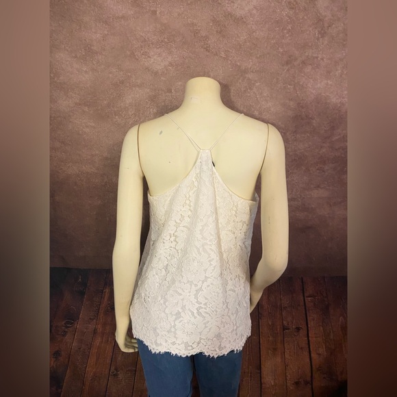 J. Crew~Women’s white lace racer back tank/camisole~size 6T~EUC - Picture 2 of 5